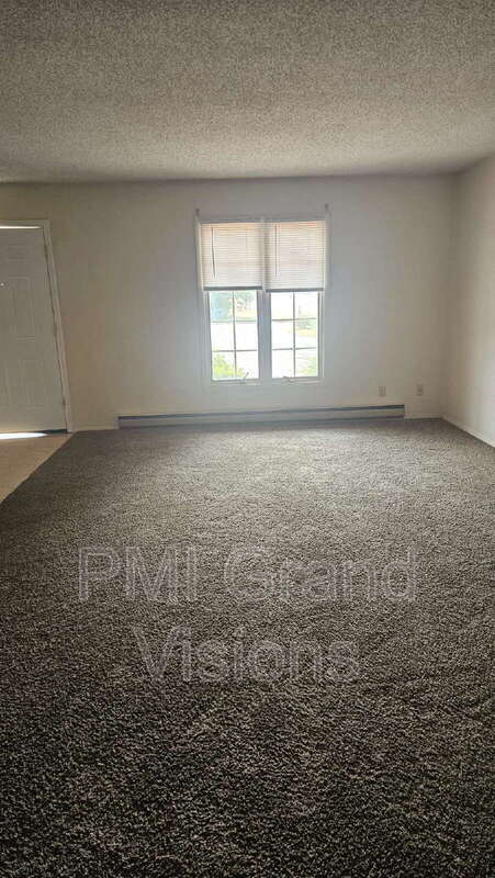 Building Photo - 1305 18th St