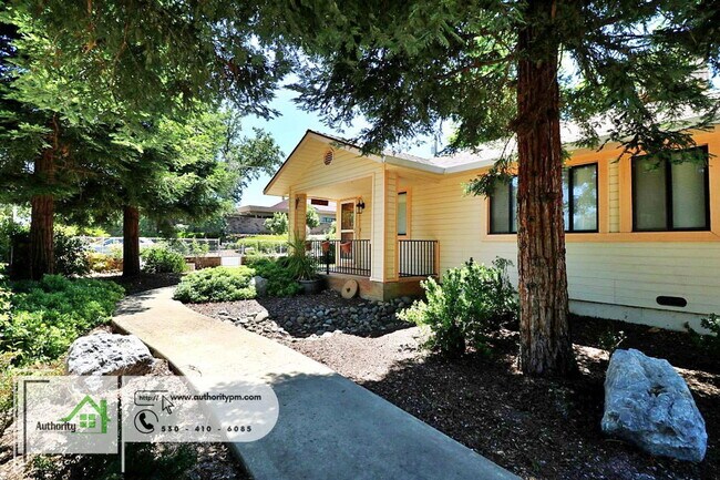 Building Photo - 4465 Red Bluff St