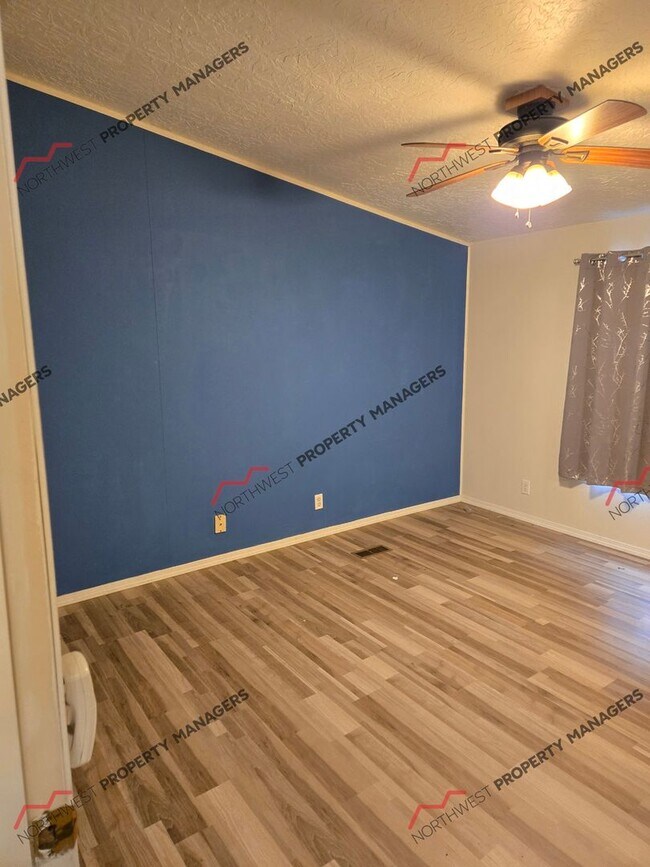 Building Photo - 8632 180th Way SW