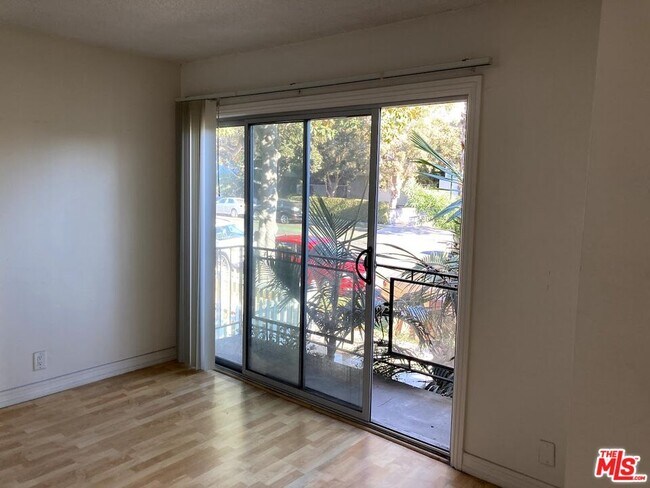Building Photo - 1338 14th St