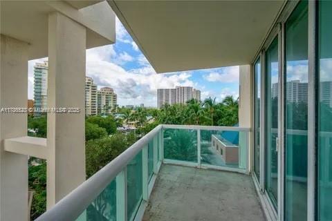 Building Photo - 3370 Hidden Bay Dr