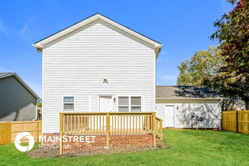 Building Photo - 119 Brooks Edge Dr