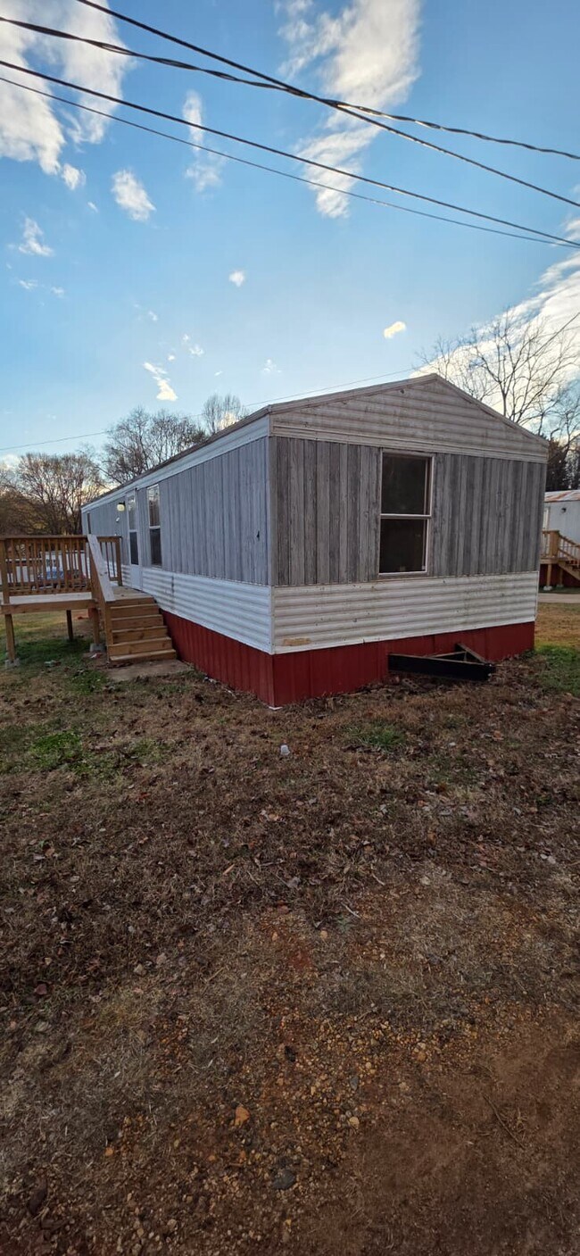 Building Photo - 8364 Cedar St