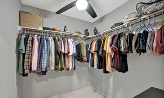 Building Photo - Charming 2BR House in Seguin