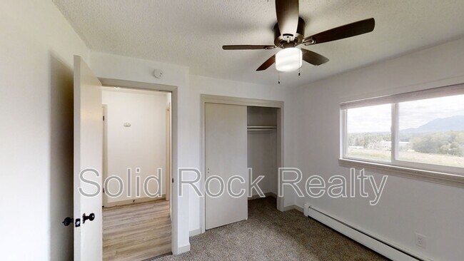 Building Photo - 1027 Westmoreland Rd
