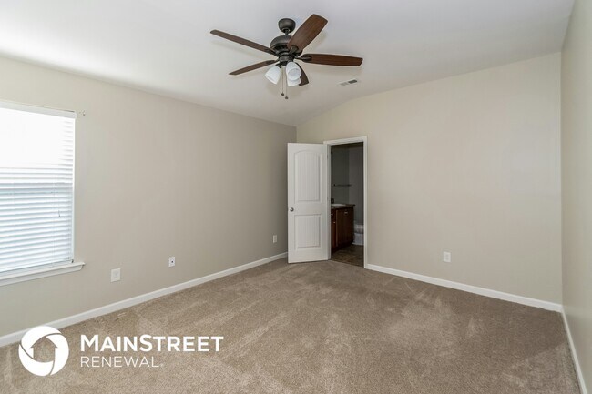 Building Photo - 125 Briar Ridge Ln