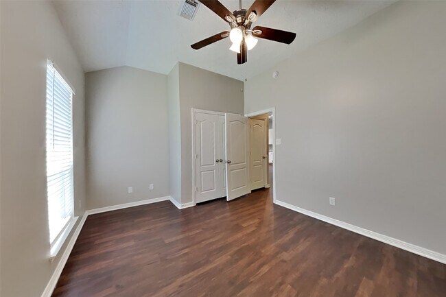 Building Photo - 18414 Polo Meadow Dr