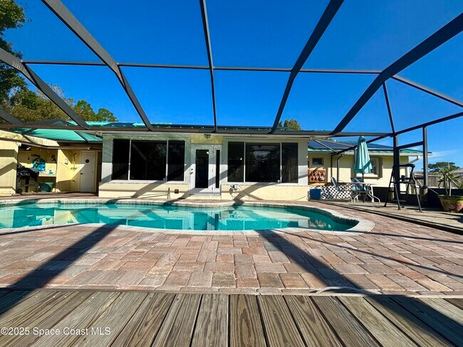 Building Photo - 3955 Fooshe Ave