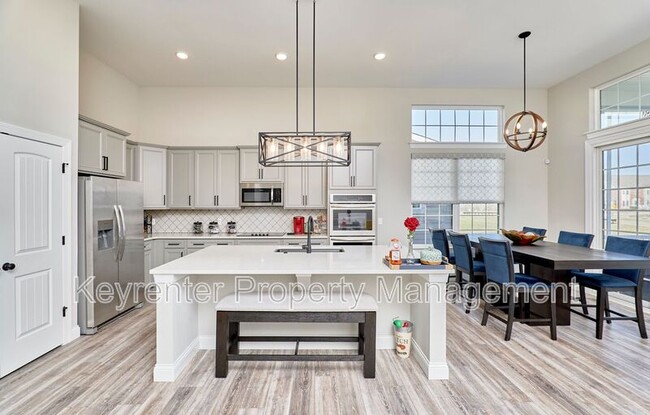 Building Photo - 2453 Grover Ridge Dr