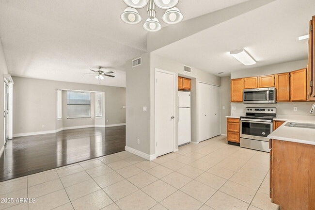Building Photo - 4772 W Marco Polo Rd