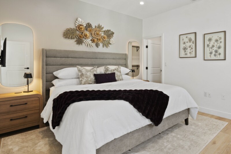 Building Photo - 5624 Raber St