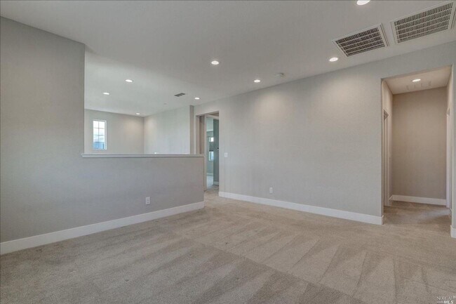 Building Photo - Beautiful 4 Bedroom Home in Brighton Landing – Vacaville