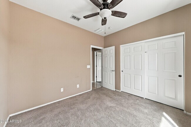 Building Photo - 25954 W Potter Dr
