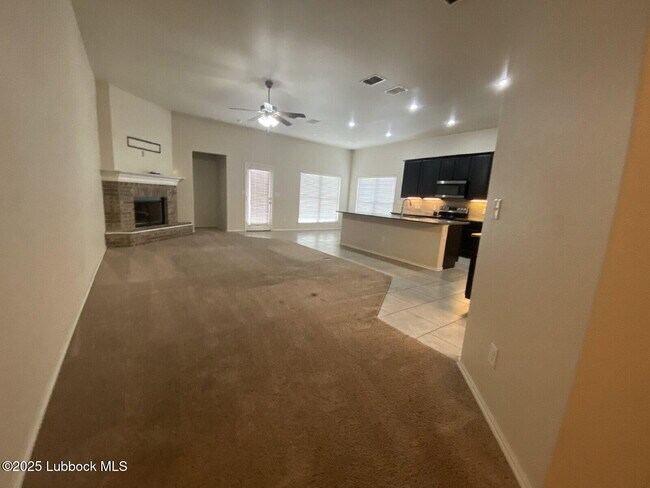 Building Photo - 7039 95th St