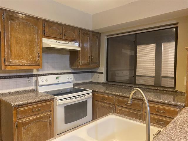 Building Photo - 3035 Allister St