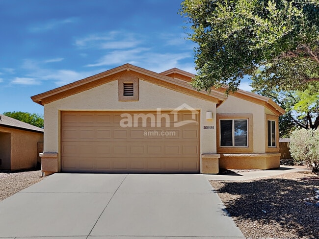 Building Photo - 10181 E Desert Paradise Pl