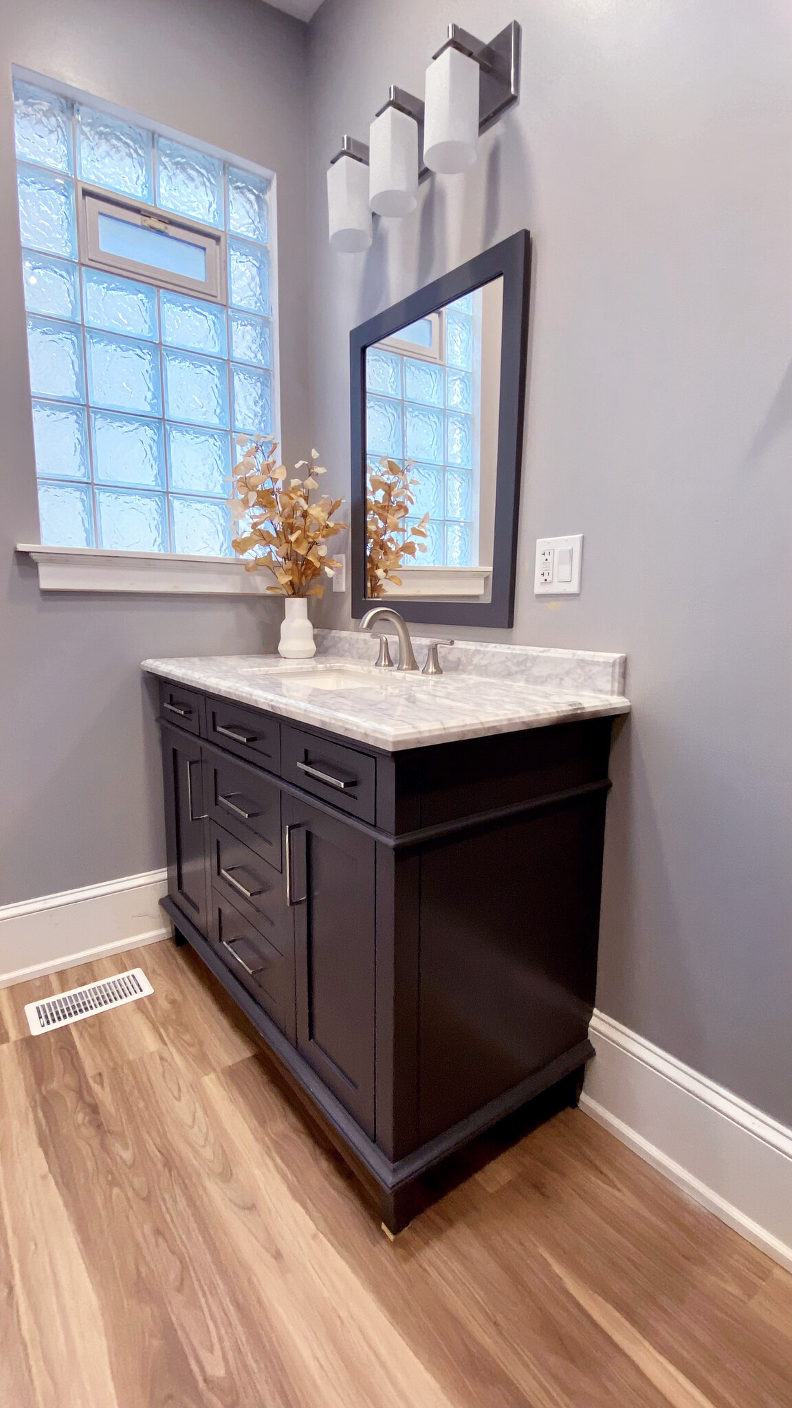 Bathroom, Marble vanity top - 310 W Hayes Ave