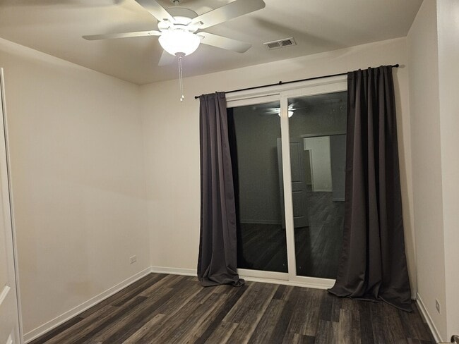 Building Photo - 31 Apollo Ct