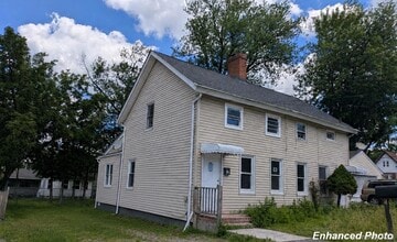 Building Photo - 10 Norris St