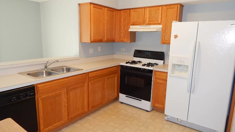 Building Photo - 2546 Oak Tree Ln