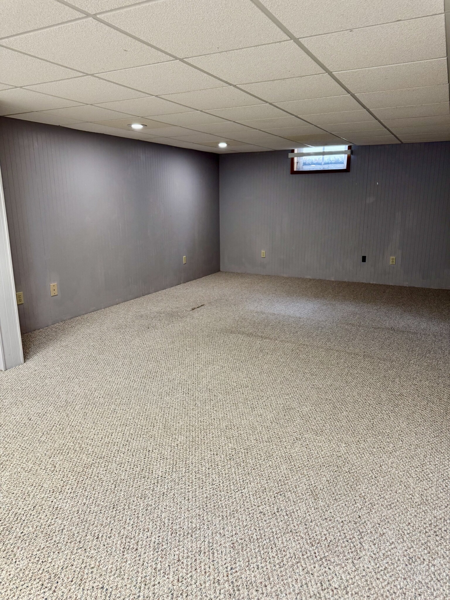 Building Photo - 1022 Grand Ct