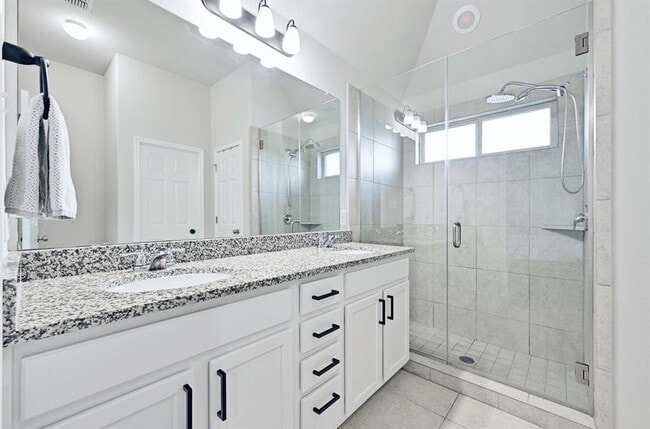 Building Photo - 1309 Goldilocks Ln