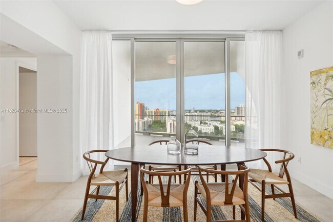 Building Photo - 16901 Collins Ave