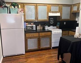 Primary Photo - 100 E Collin St