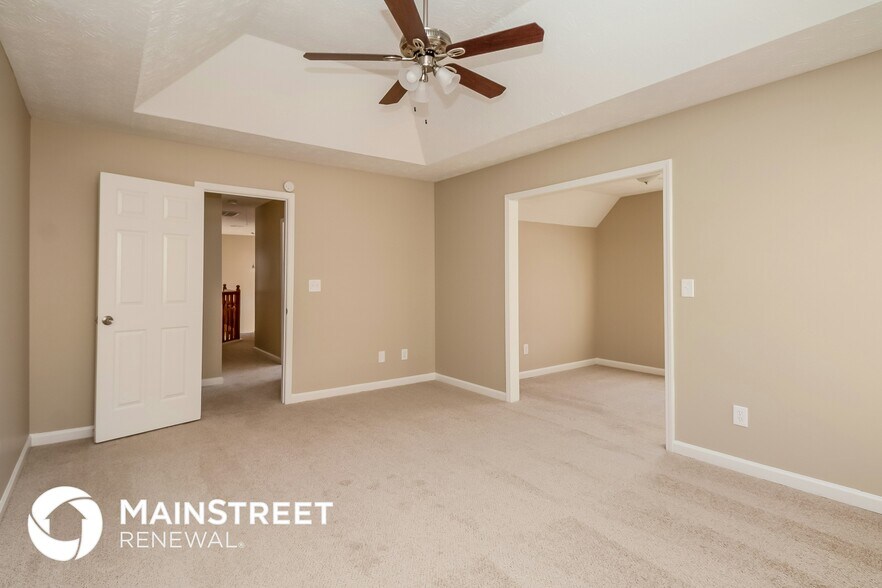 Building Photo - 11696 Spring Lake Way