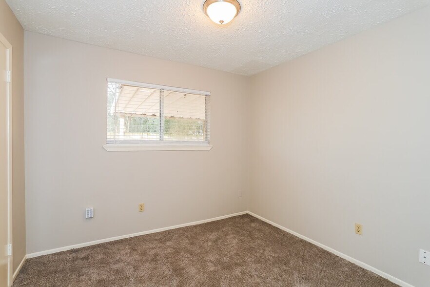 Building Photo - 14214 Bateau Dr