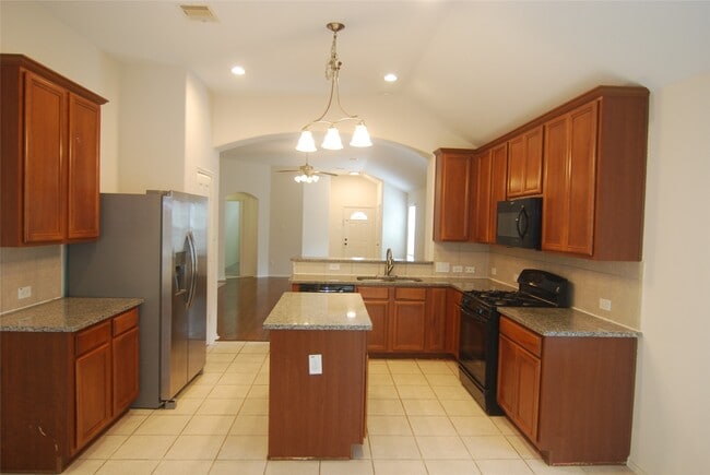 Building Photo - 2834 Lockeridge Pines Dr