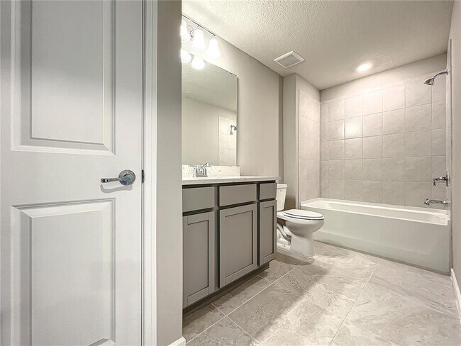 Building Photo - 1957 Canny Cv