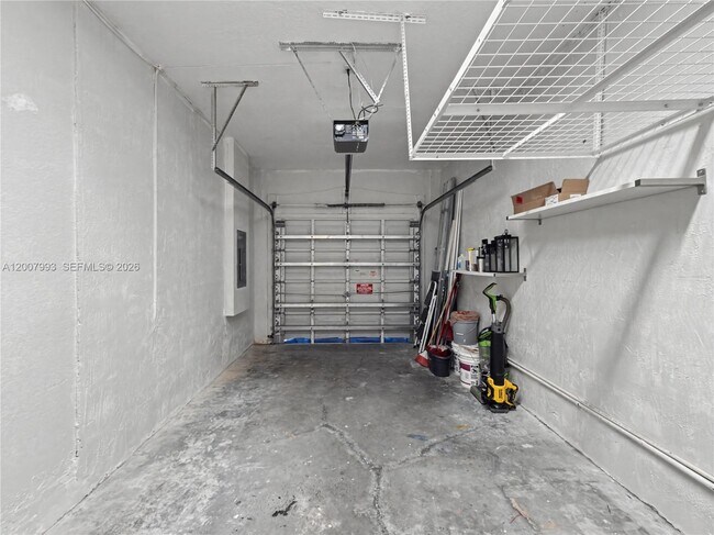 Building Photo - 7876 NW 109th Path