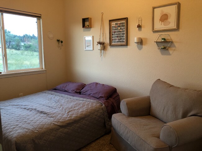 Building Photo - 4351 Susie View