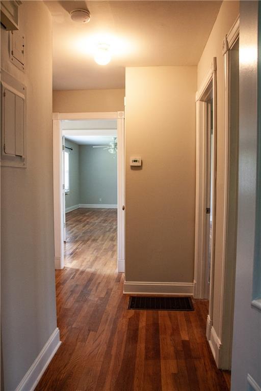 Building Photo - 2310 Poplar Springs Dr NE