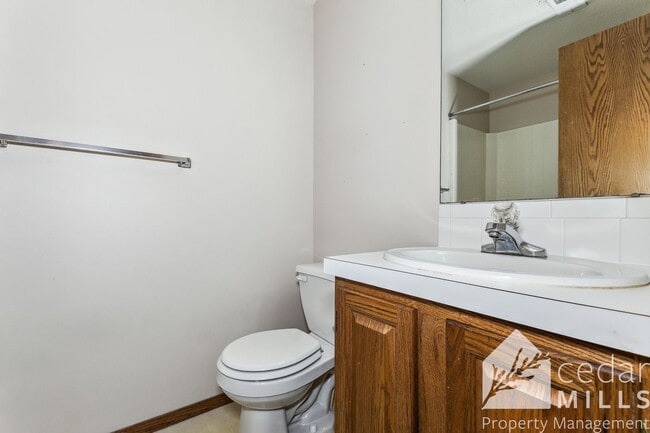 Building Photo - 3 Bed 3 Bath at Douglas and Maize!