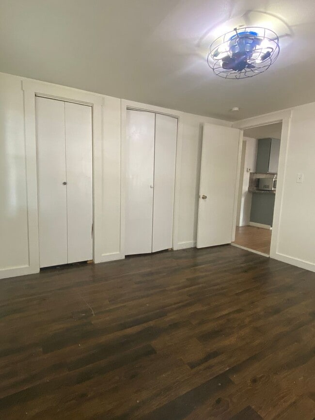 Building Photo - 2017 Monte Vista Dr