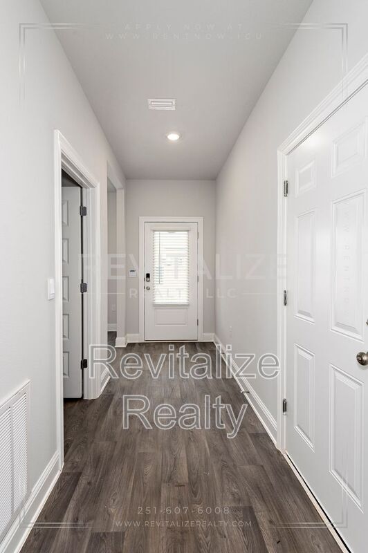 Building Photo - 13658 Addison Pl