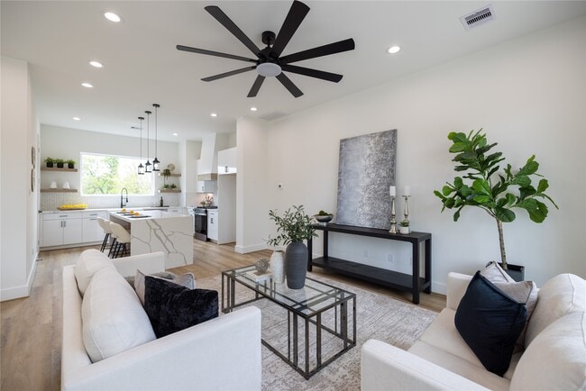 Building Photo - 4008 Yellowstone Blvd