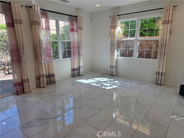 Building Photo - 116 Firefly