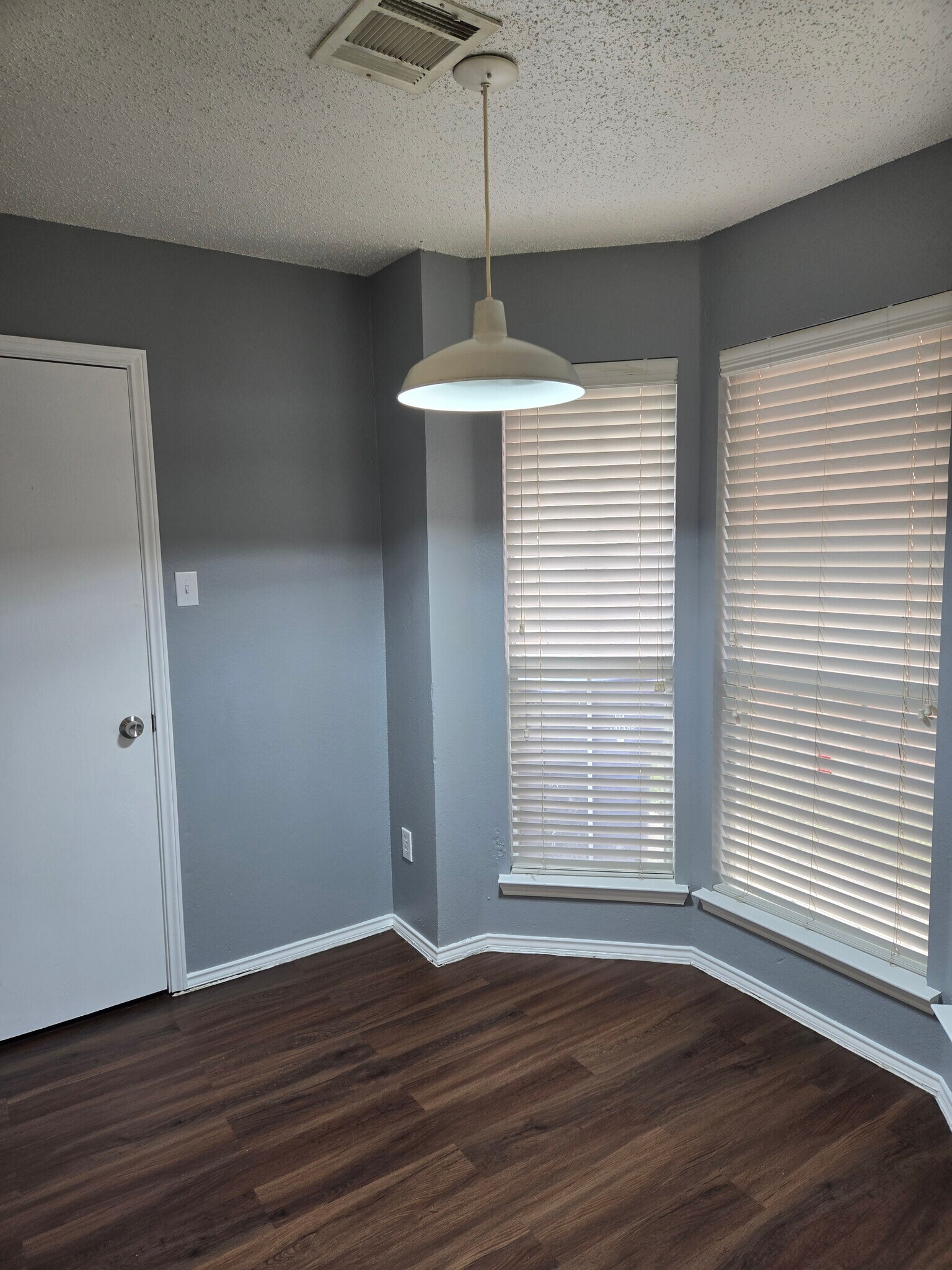 Building Photo - 5111 Welbeck Ct