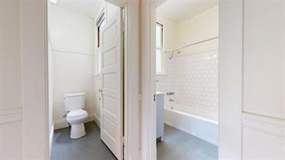 Building Photo - 38 Alma St