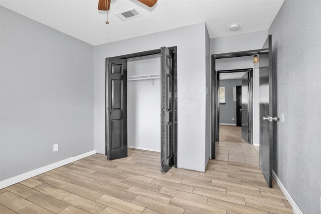 Building Photo - 1035 Lovett St