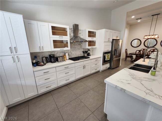 Building Photo - 417 Obsidian Dr