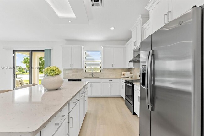 Building Photo - 3520 Haldin Pl