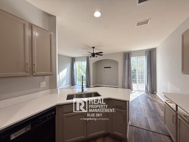 Building Photo - 7624 Red Mill Cir