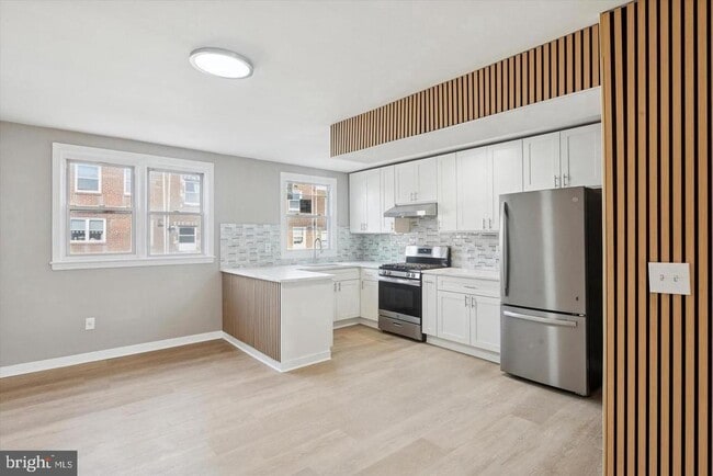 Building Photo - 6340 Cardiff St