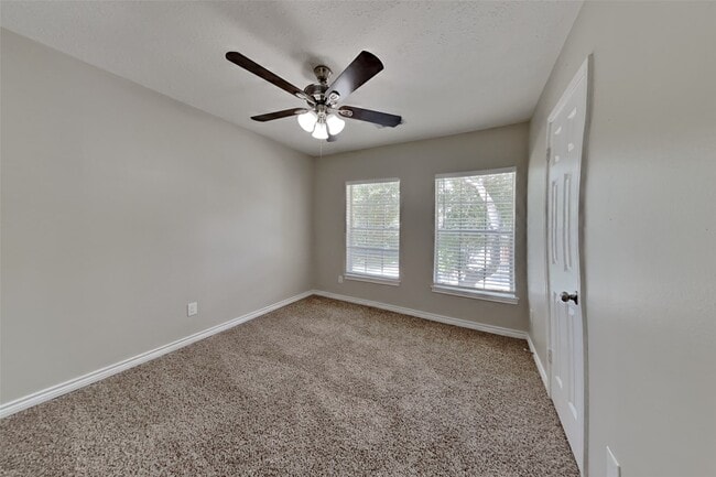 Building Photo - 17919 Scrub Oak Dr