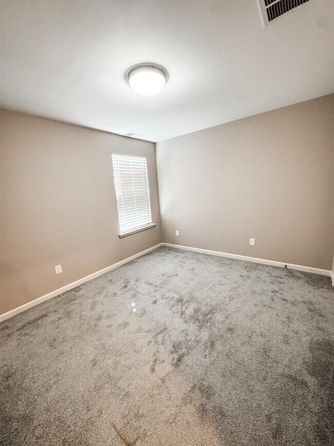 Building Photo - 8361 Curtis Landing Dr