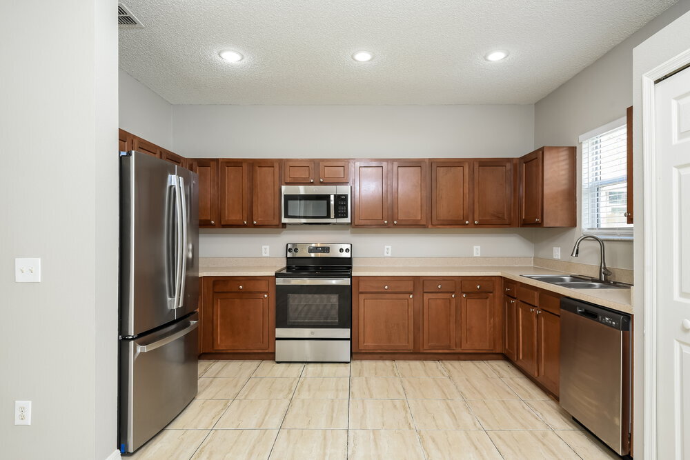 Building Photo - 1828 Olivia Cir
